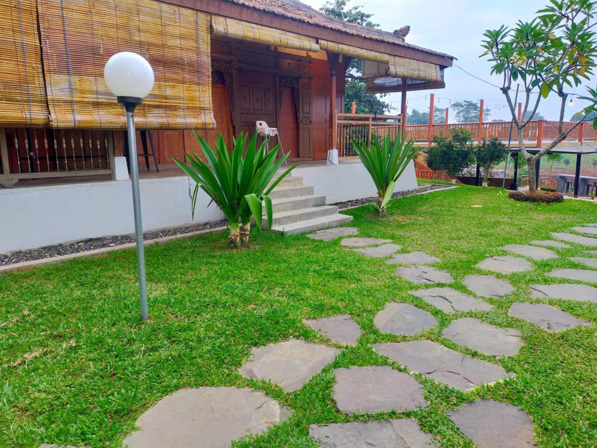 Joglo Kumpul Resort Cangkiran Екстериор снимка
