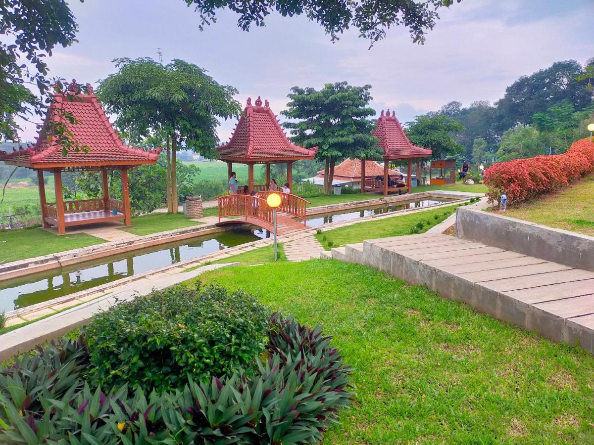 Joglo Kumpul Resort Cangkiran Екстериор снимка